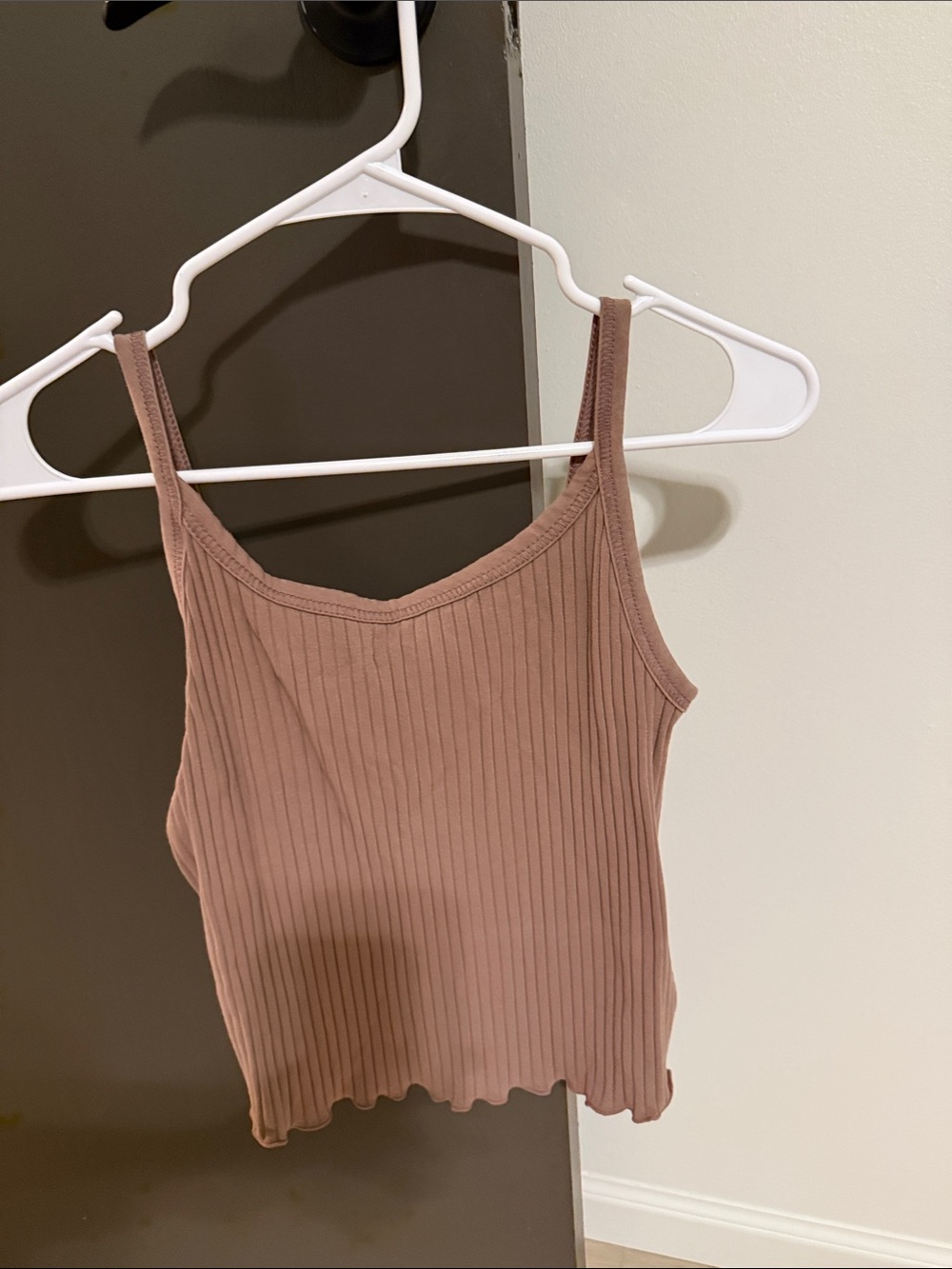 Old Navy Ribbed Spaghetti-Strap Tank Top - Mauve